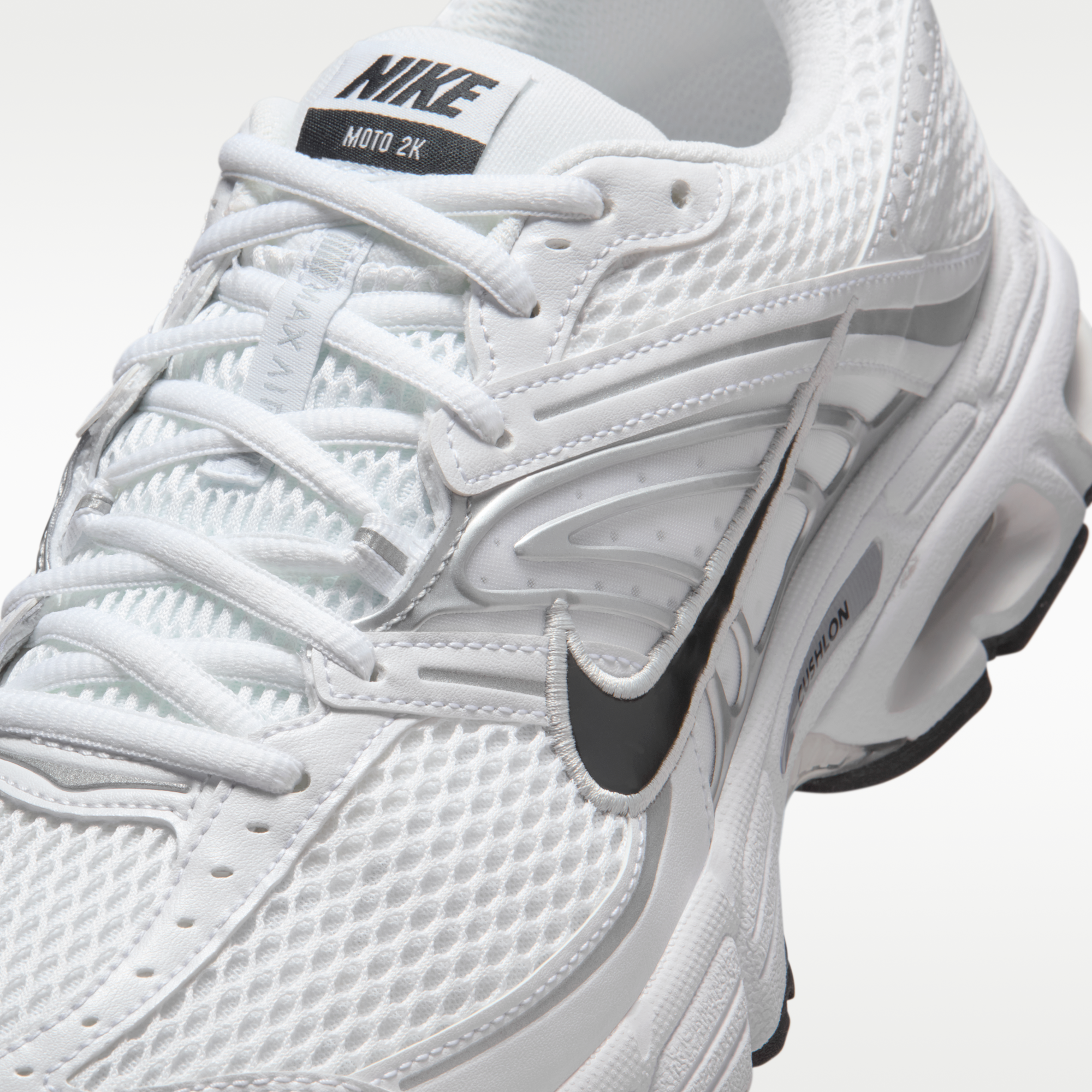 Nike Air Max Moto 2K - Λευκό/Metallic Silver/Photon Dust/Μαύρο - 7