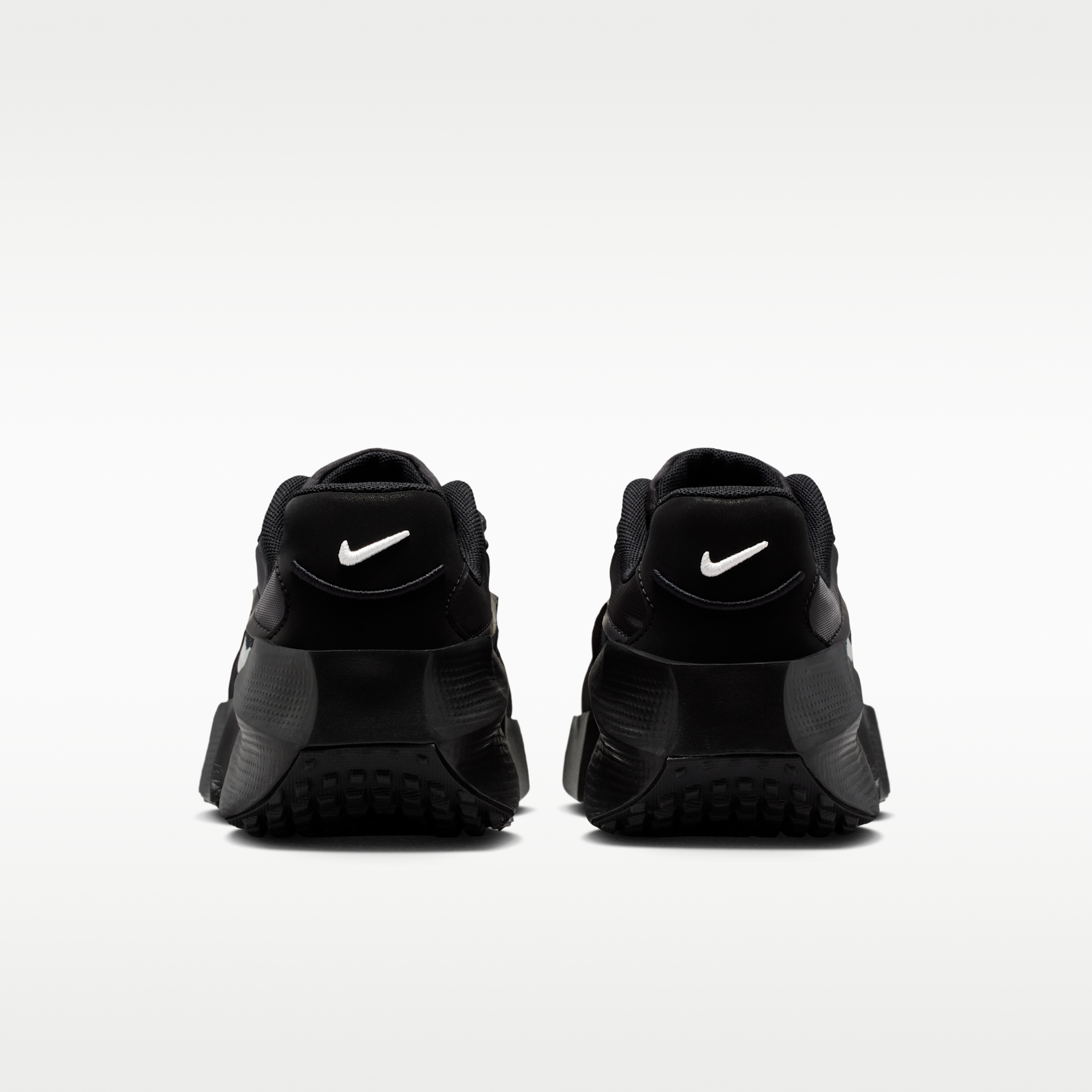 Nike Aura Edge - Μαύρο/Μαύρο/Summit White - 6