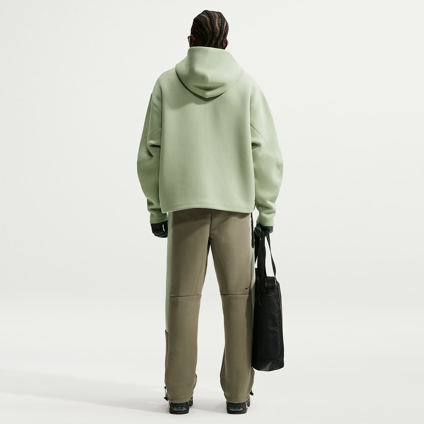Nike Tech - Nike Tech Fleece-Hose mit offenem Saum und Farbblock-Design (Herren)