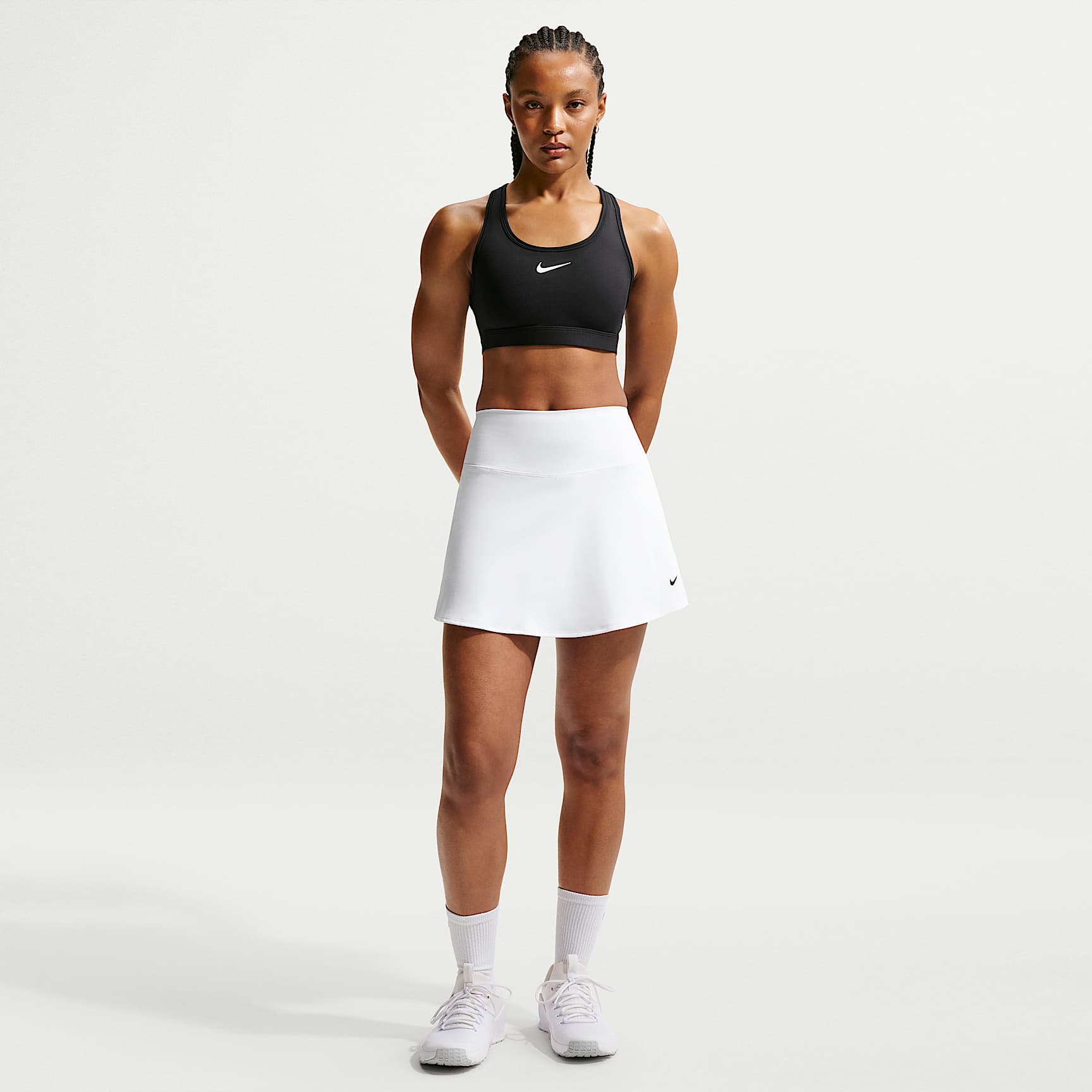 Nike Swoosh - Nike Swoosh gepolsterter Sport-BH mit mittlerem Halt