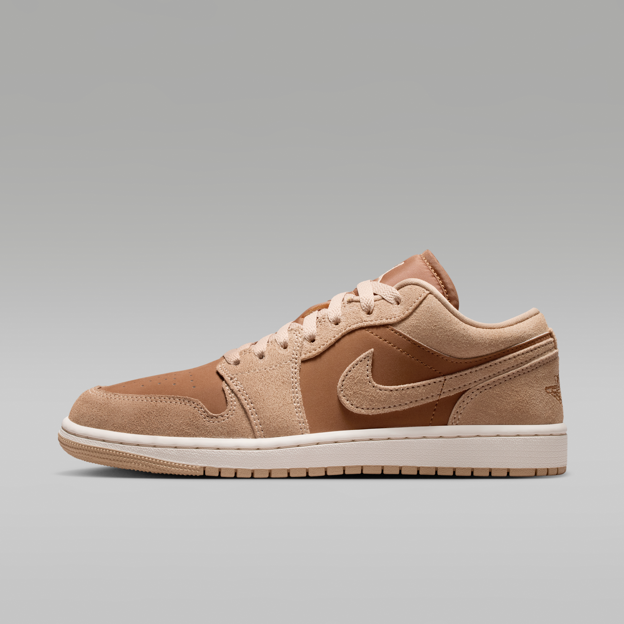 Air Jordan 1 Low - Legend Medium Brown/Chalk/Light British Tan - 1