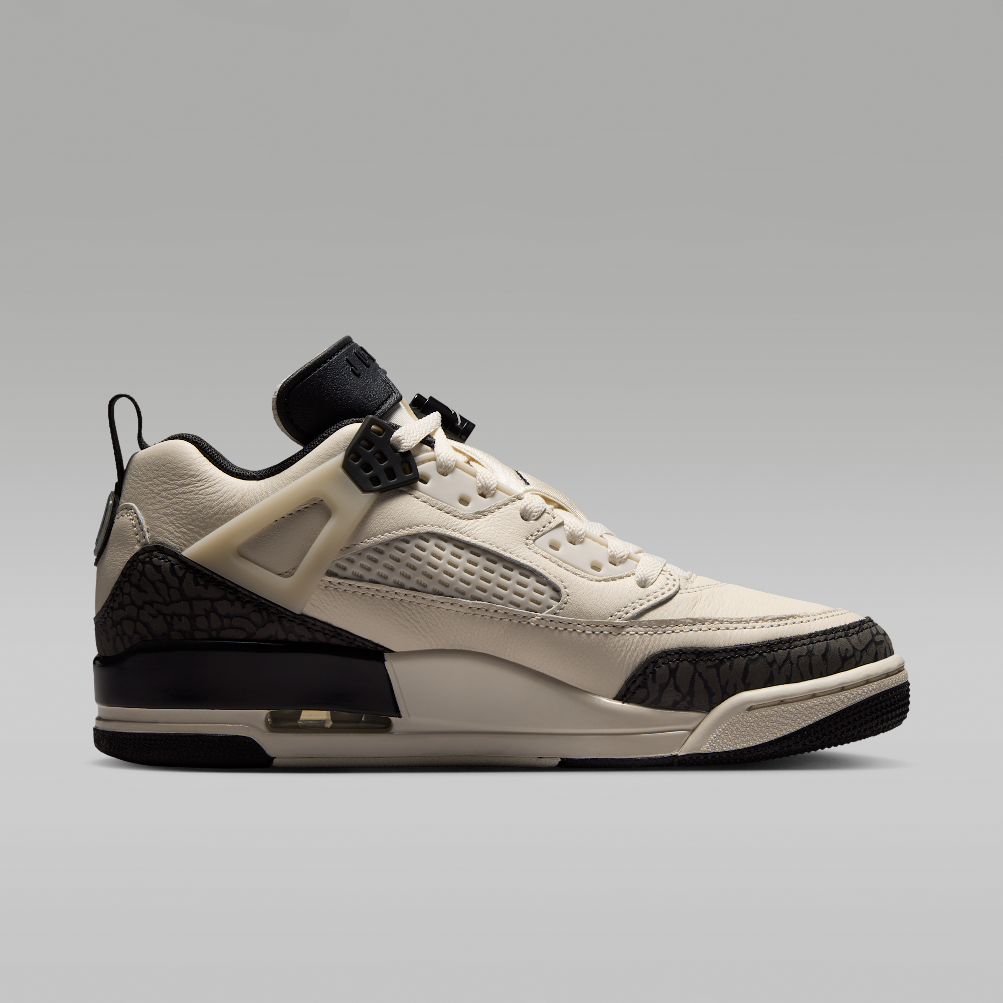 Jordan Spizike Low - Chalk/Chalk/Medium Ash/Off Noir - 3
