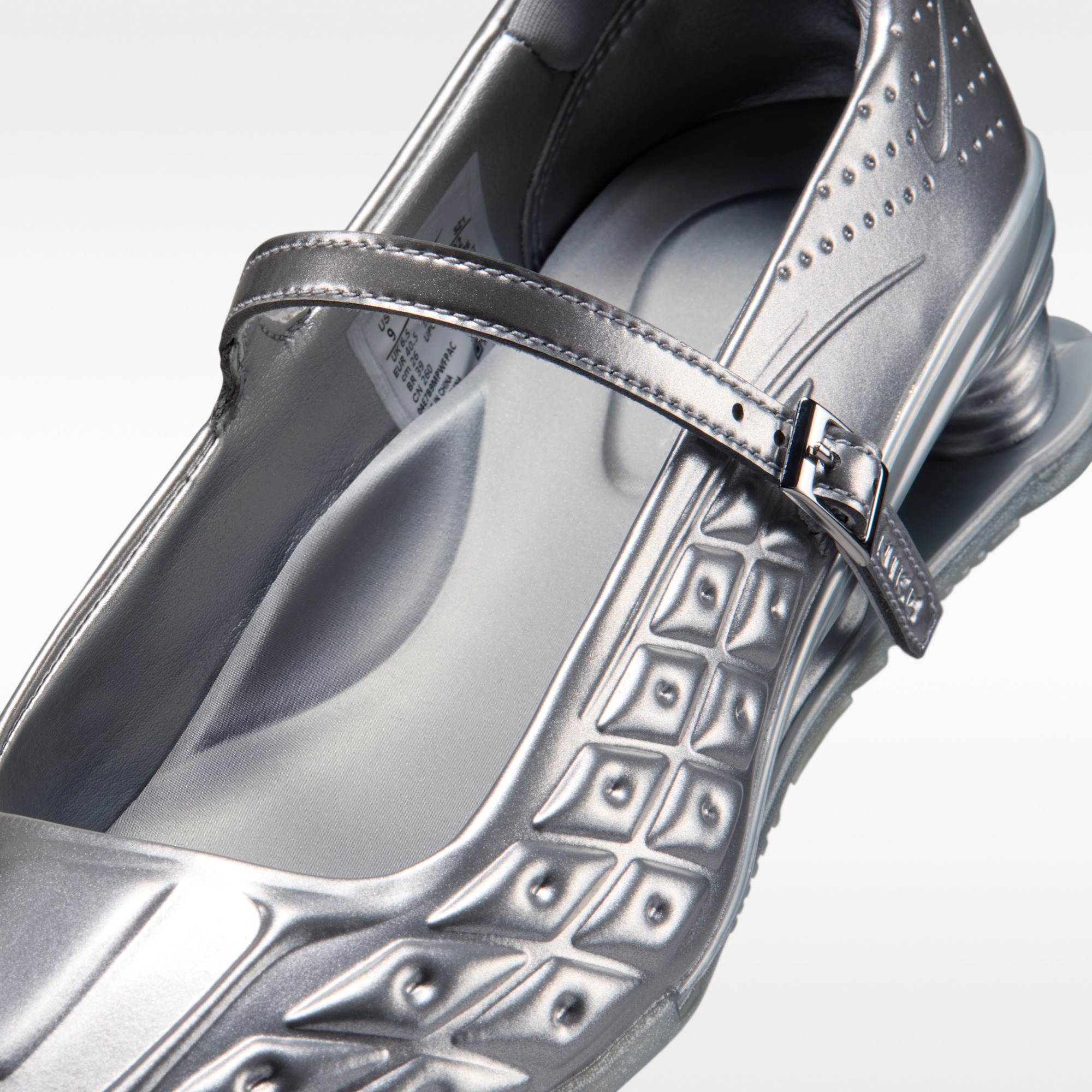 Nike Shox Z Calistra - Metallic Silver/Flat Silver/Metallic Silver - 7