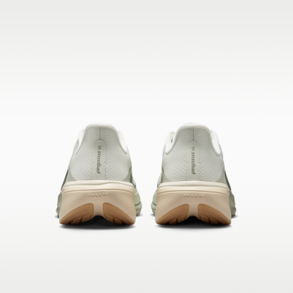 Nike Pegasus 42 - Spruce Aura/Pale Ivory/Sanddrift/Jade Horizon - 6