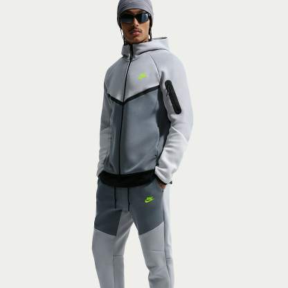 Nike Tech - Nike Tech Fleece-Jogger (Herren)