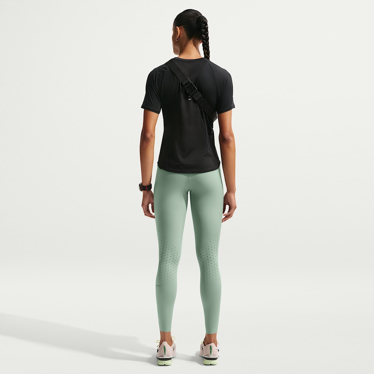 Nike Swift - Nike Swift 7/8-Lauf-Leggings mit hohem Bund und Taschen (Damen)