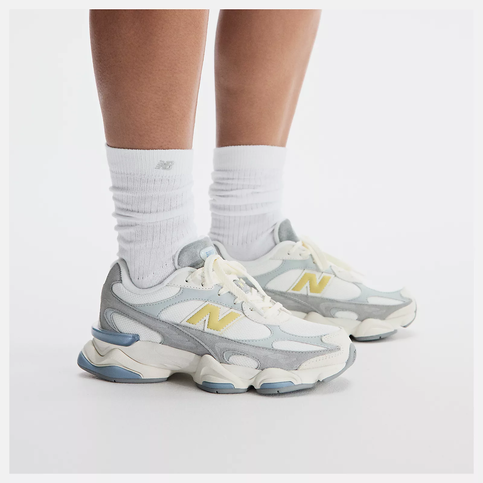 New Balance Night Lights 9060R​ - SEA SALT con FRESH AIR y SLATE GREY - U90609BO