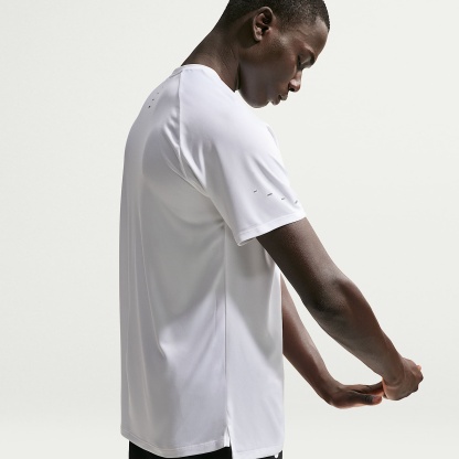 Nike Stride - Nike Stride Dri-FIT ADV Kurzarm-Laufoberteil (Herren)