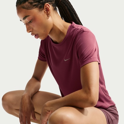 Nike Tempo - Nike Tempo Dri-FIT Kurzarm-Laufoberteil (Damen)