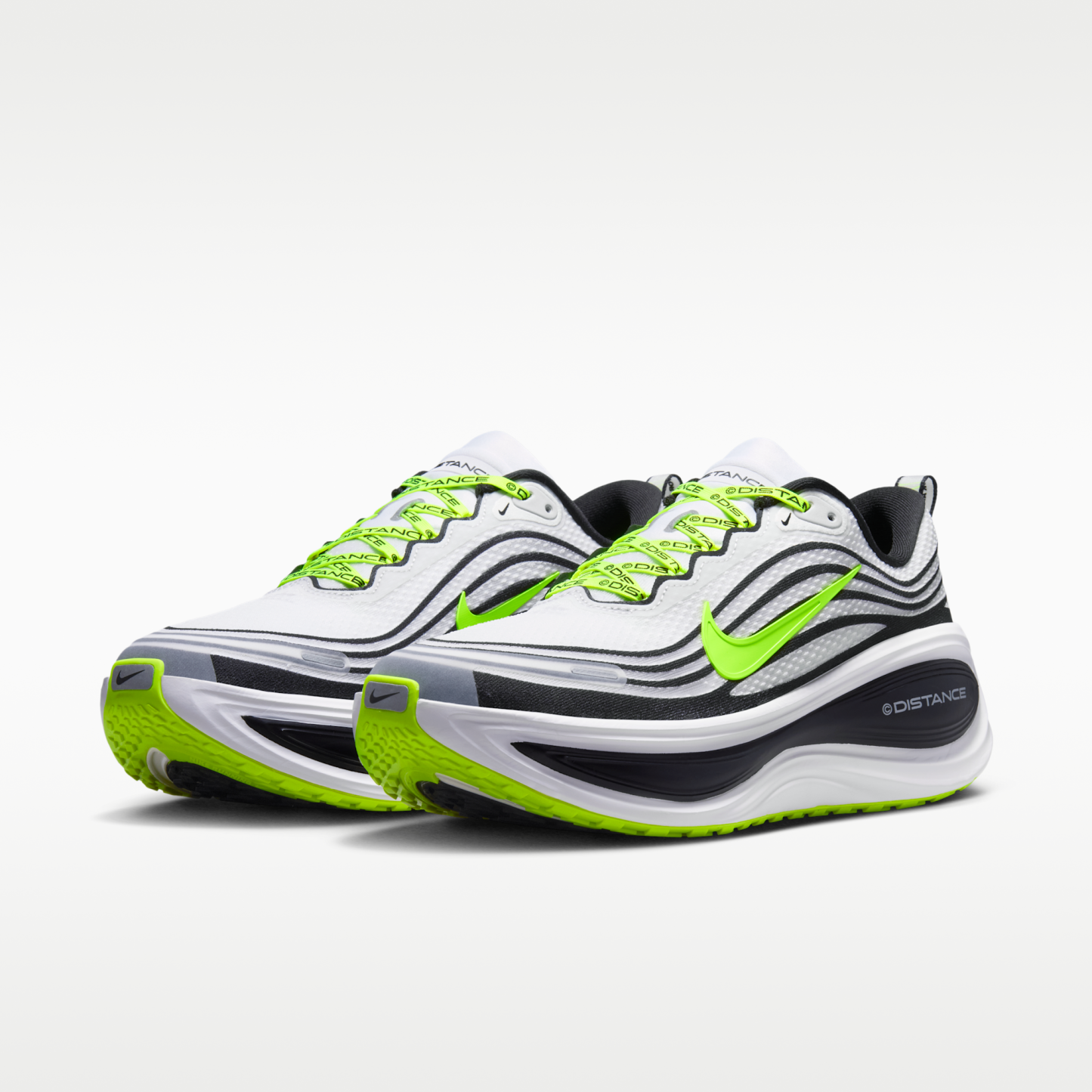 Nike Vomero Plus x DISTANCE - Λευκό/Μαύρο/Volt/Metallic Silver - 5