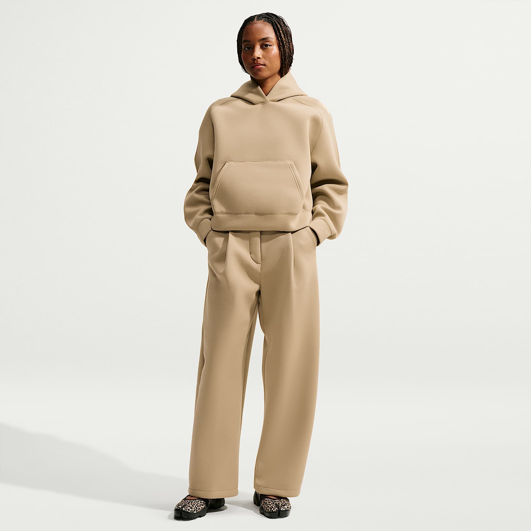 Nike Pregame Fleece - Nike Pregame Fleece weite Hose mit mittelhohem Bund (Damen)