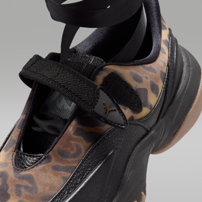 Jordan Pointe SE - Μαύρο/Gum Dark Brown/Velvet Brown/Cacao Wow - 7