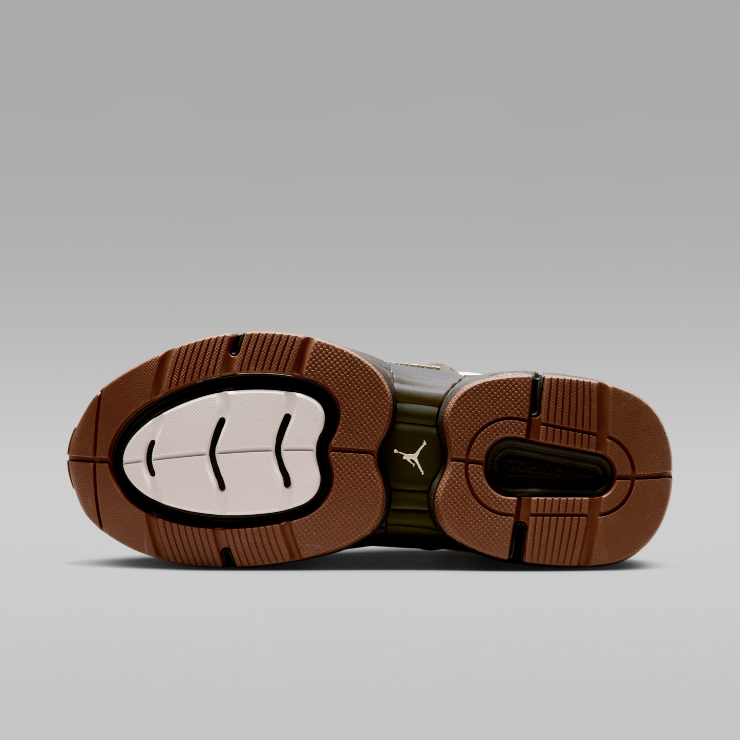 Jordan Trunner O/S - Soft Pearl/Shadow Brown/Reflective Silver/Light British Tan - 2