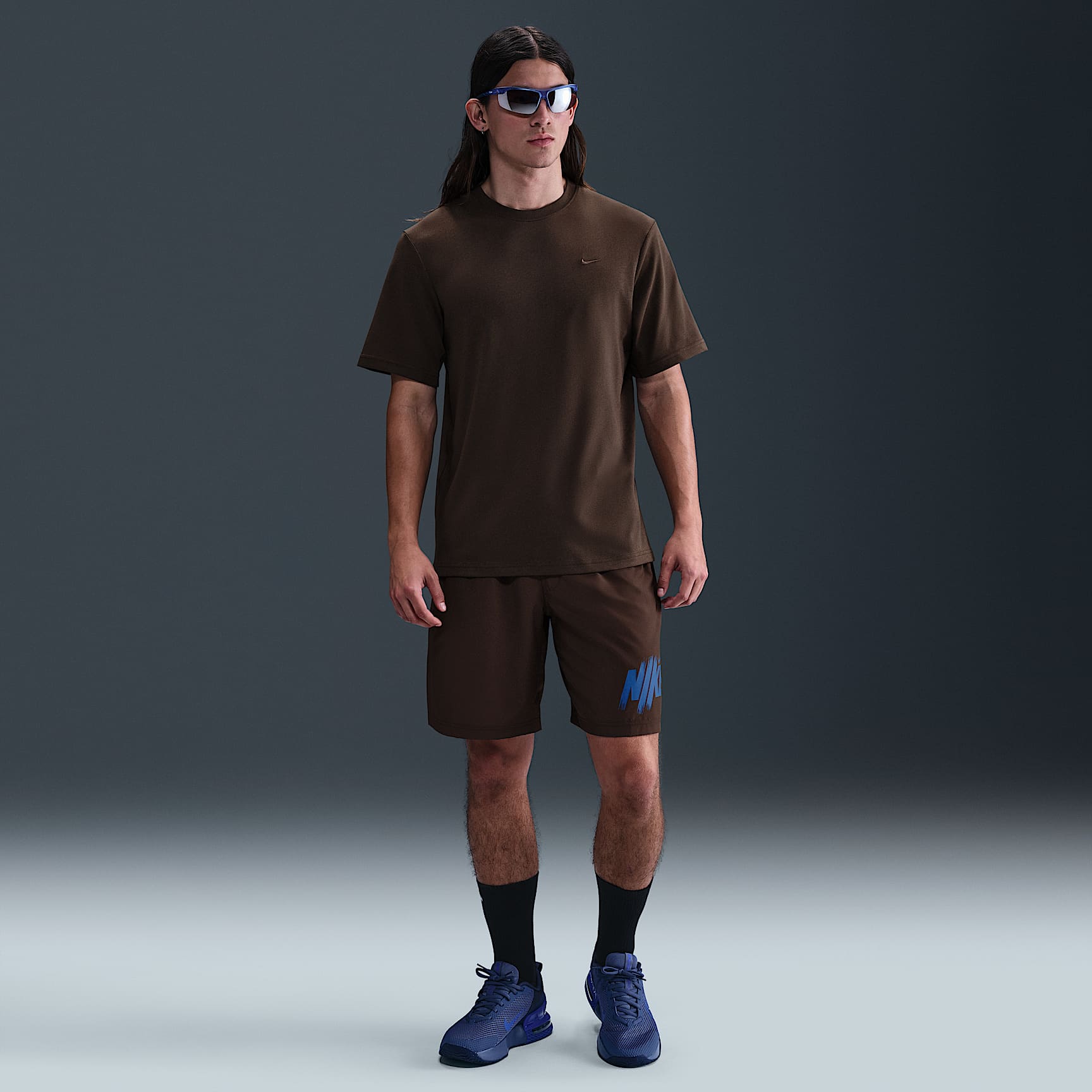 Nike Primary - Nike Primary vielseitiges Nike Dri-FIT Kurzarm-Oberteil für Herren