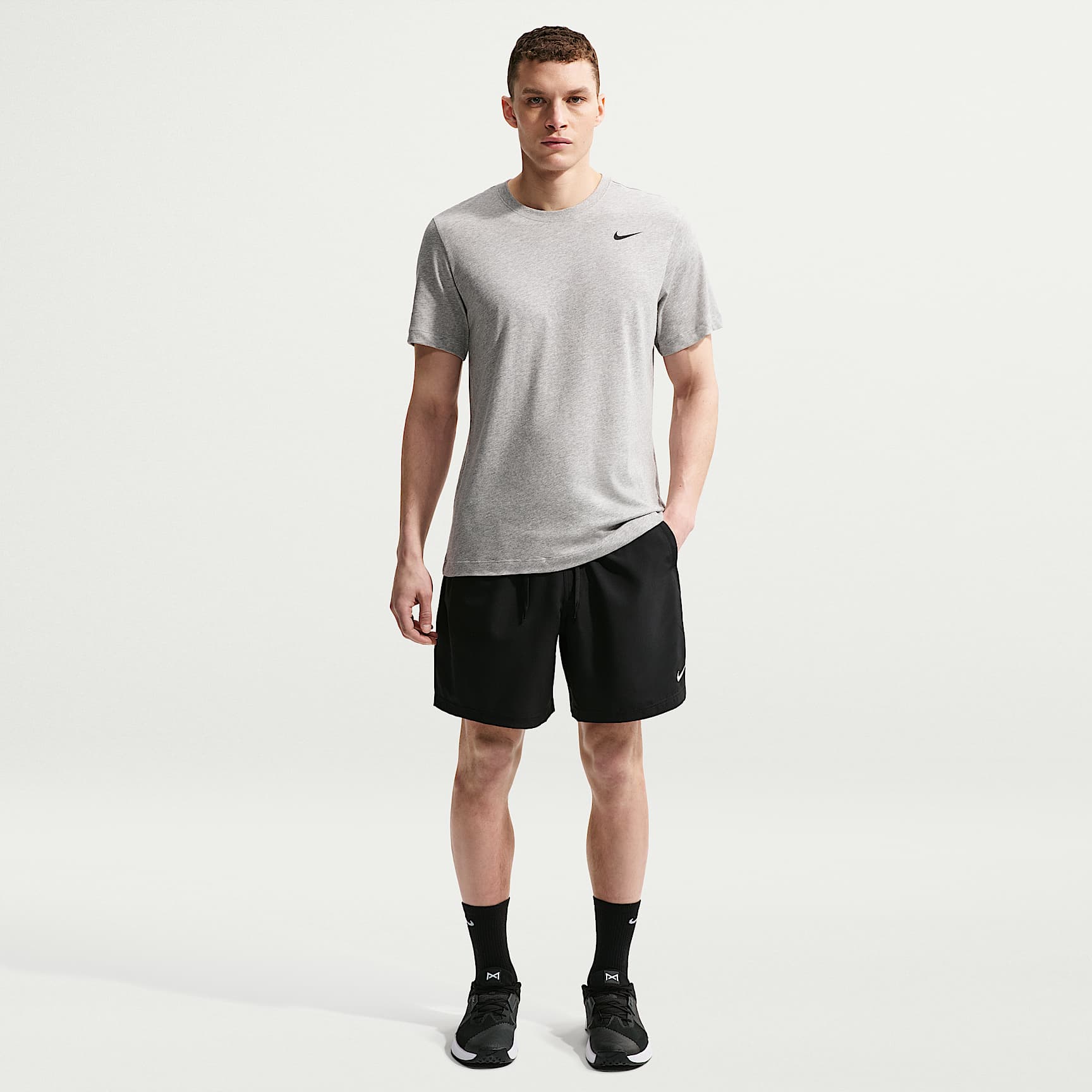 Nike Form - Nike Form vielseitige Dri-FIT Herrenshorts ohne Futter (ca. 18 cm)