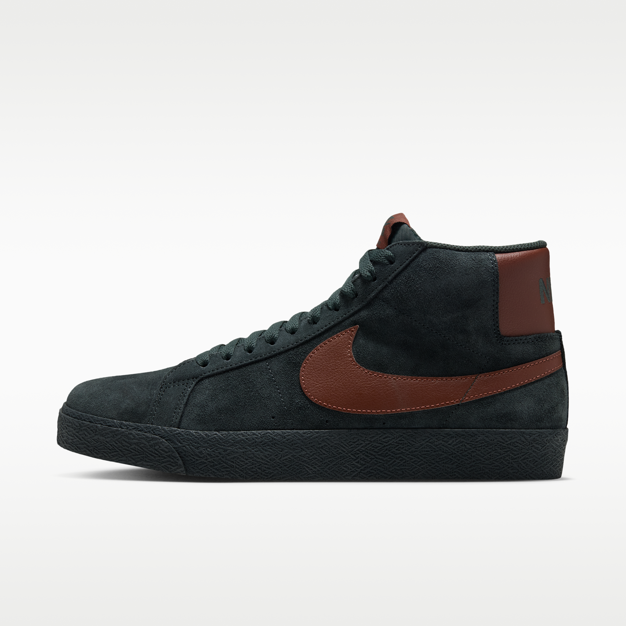 Nike SB Zoom Blazer Mid - Black Spruce/Black Spruce/Gum Medium Brown/Corduroy Brown - 1