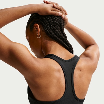 Nike Swoosh - Nike Swoosh gepolsterter Sport-BH mit mittlerem Halt