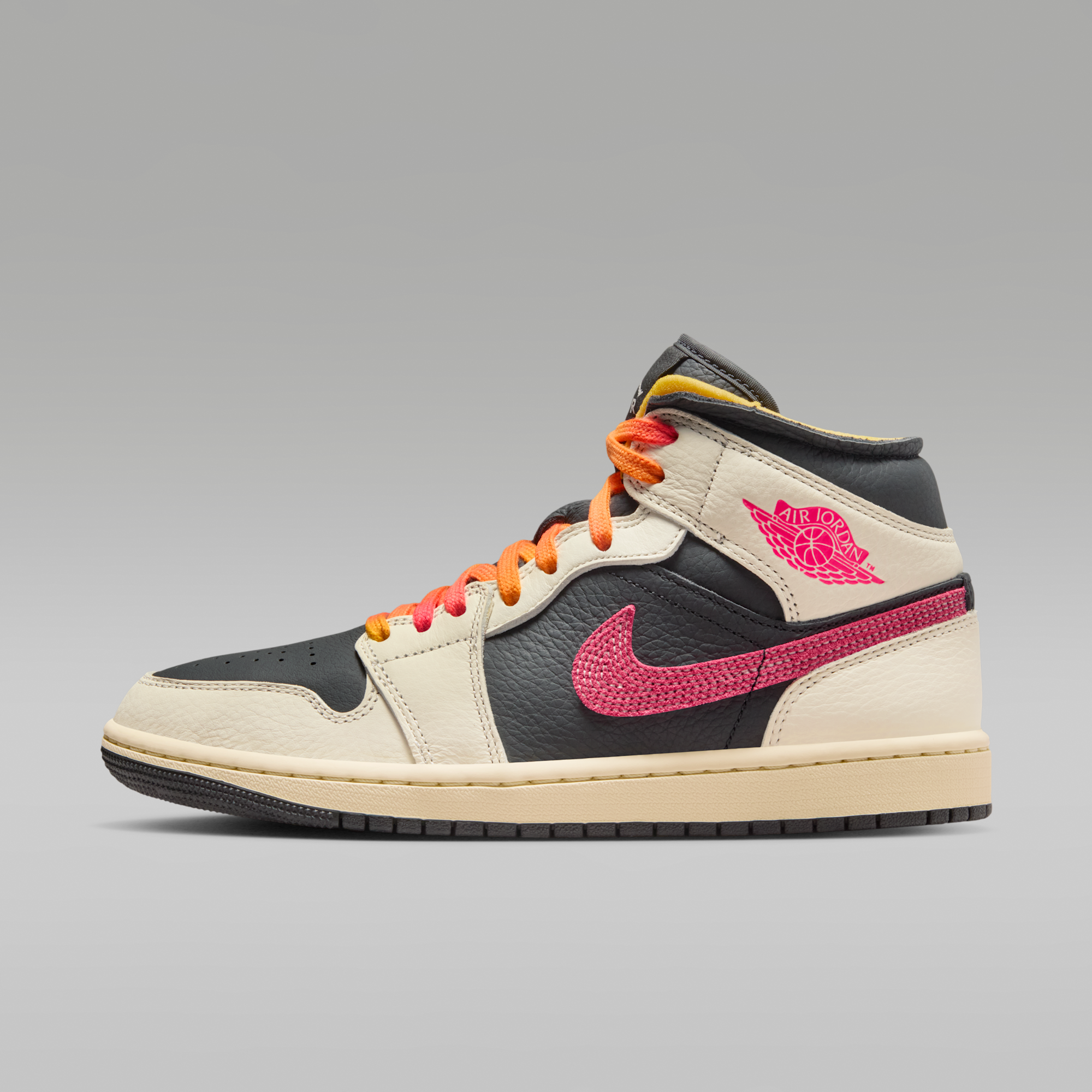Air Jordan 1 Mid SE - Pale Ivory/Μαύρο/Muslin/Racer Pink - 1