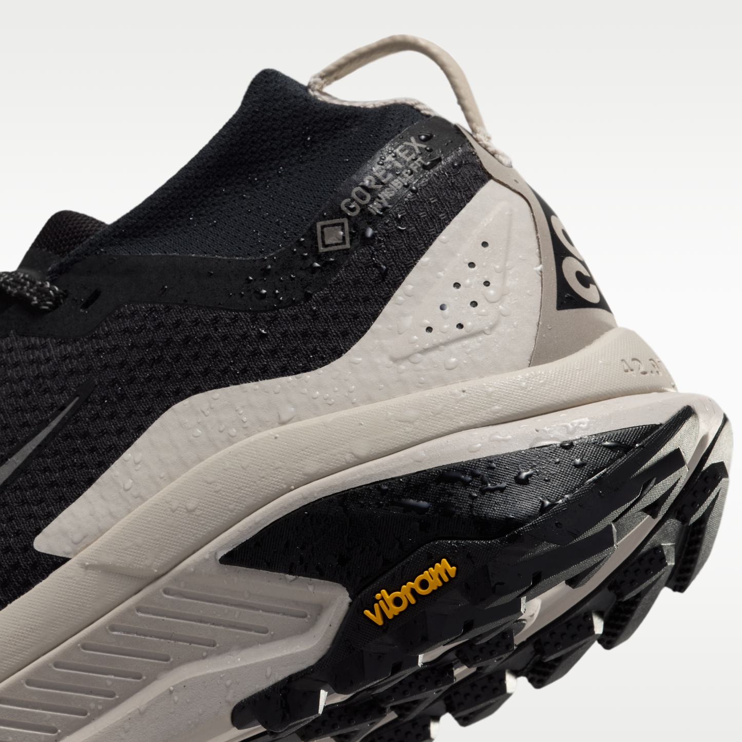ACG Zegama Trail GORE-TEX - Μαύρο/Cream II/Cave Stone - 10