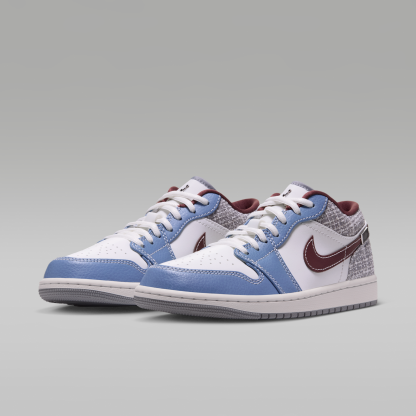 Air Jordan 1 Low - Summit White/Summit White/Work Blue/Light Boulder - 5