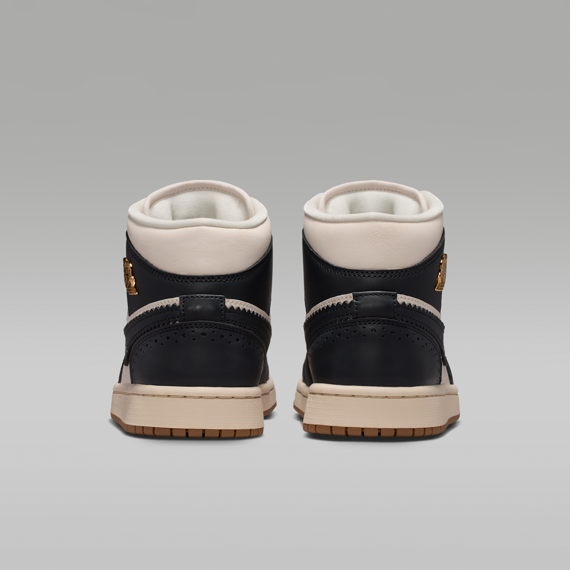 Air Jordan 1 Mid SE - Off Noir/Chalk/Pearl White/Chalk - 6