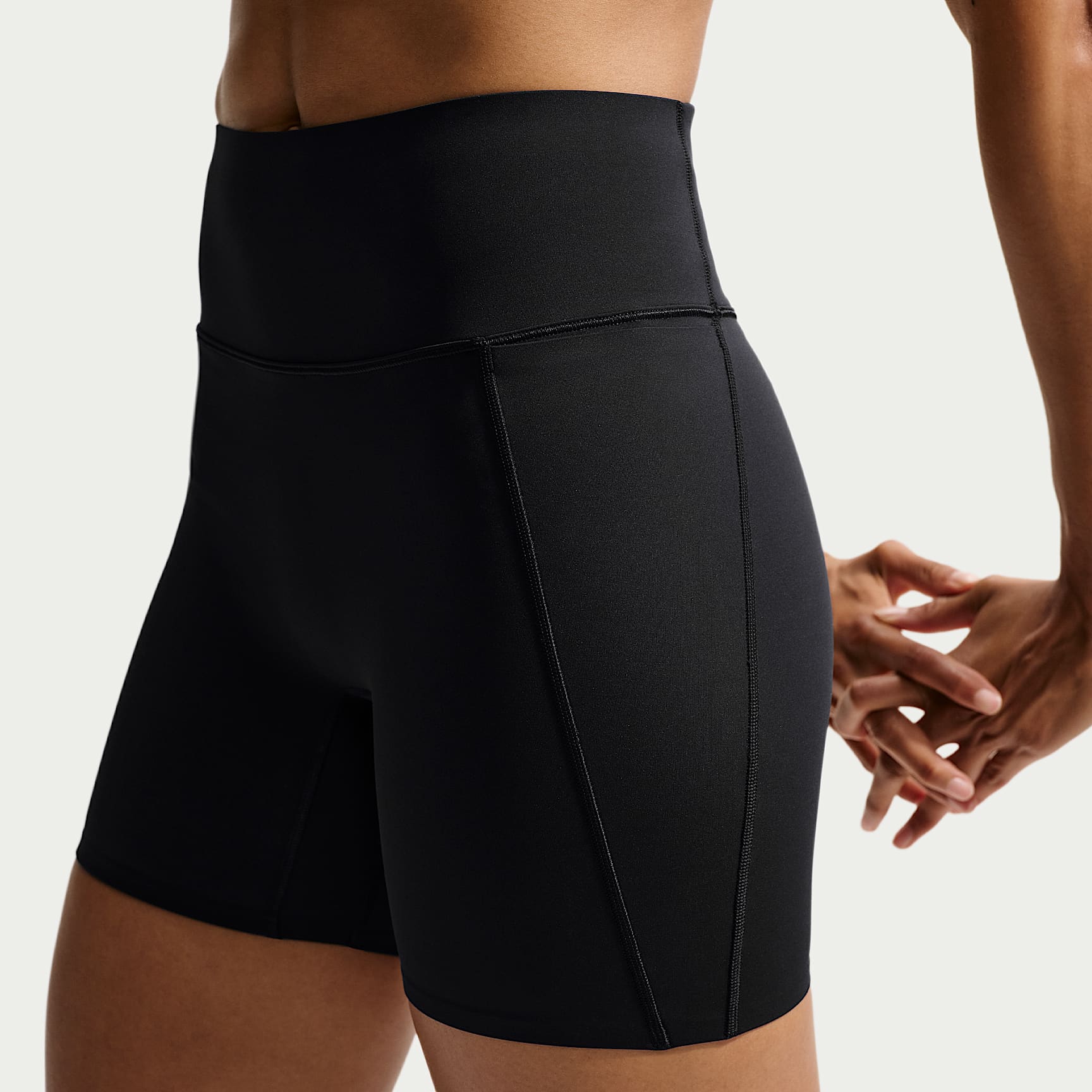 Nike Universa - Nike Universa Bike Shorts mit hohem Bund und ohne Frontnaht (Damen, ca. 12,5 cm)
