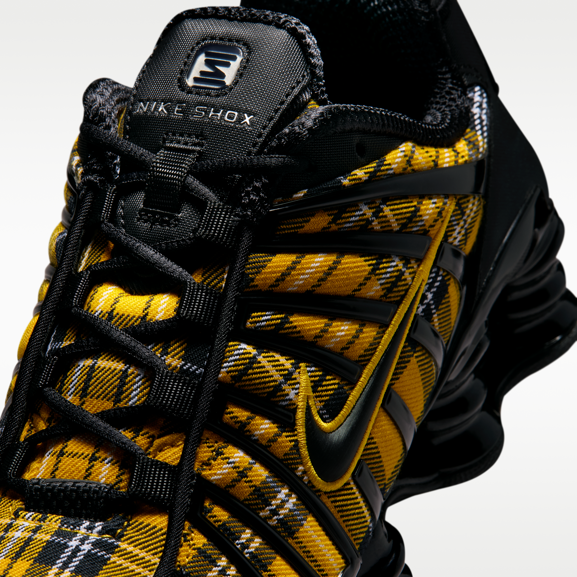 Nike Shox TL - Μαύρο/Λευκό/Yellow Ochre/Μαύρο - 7