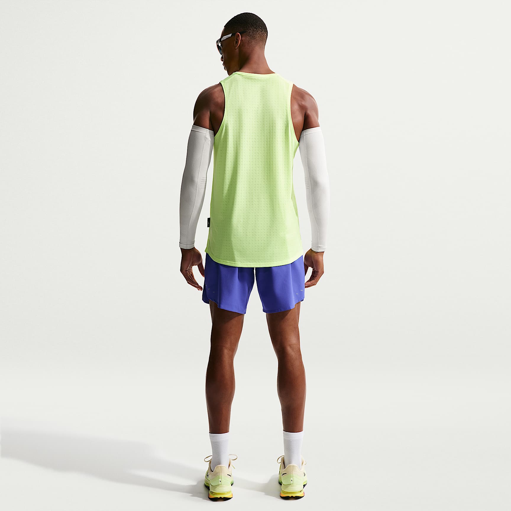 Nike Stride - Nike Stride Dri-FIT-Laufshorts mit Futter (ca. 18 cm) (Herren)