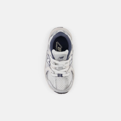 New Balance 530 BUNGEE LACE - SUMMER FOG con NIMBUS CLOUD y NB Navy - IZ530KA
