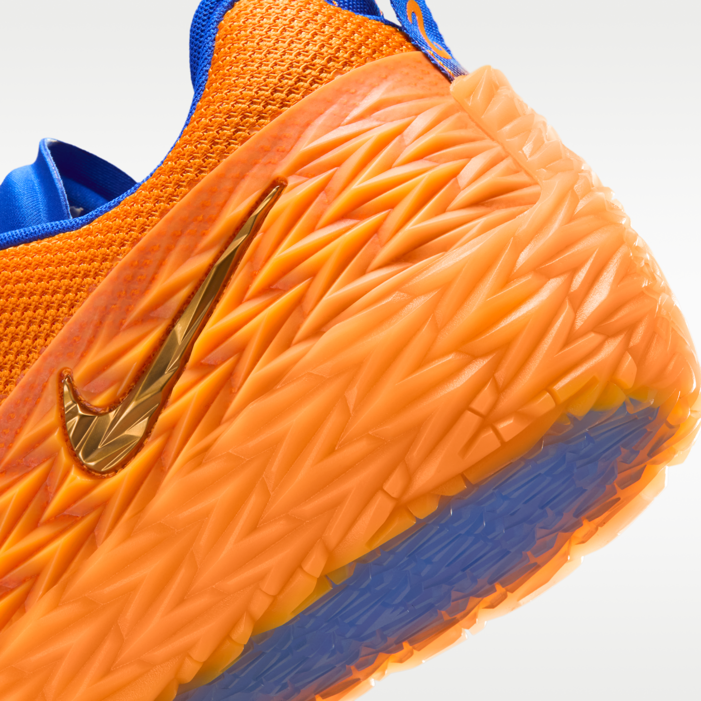 Nike S.T. Charge "Detroit Tough" - Bright Ceramic/Laser Orange/Bright Crimson/Metallic Gold - 8