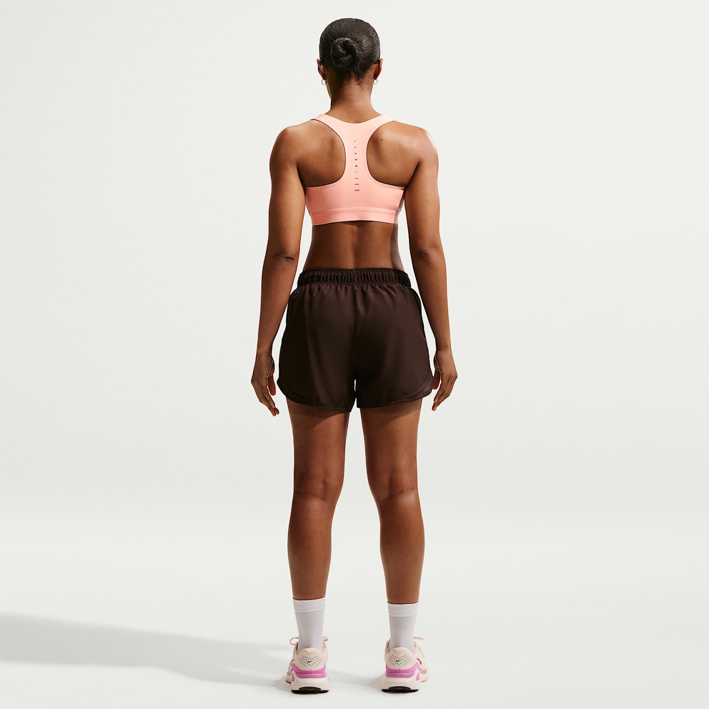 Nike Swift - Nike Swift leicht gefütterter Sport-BH mit starkem Halt (Damen)