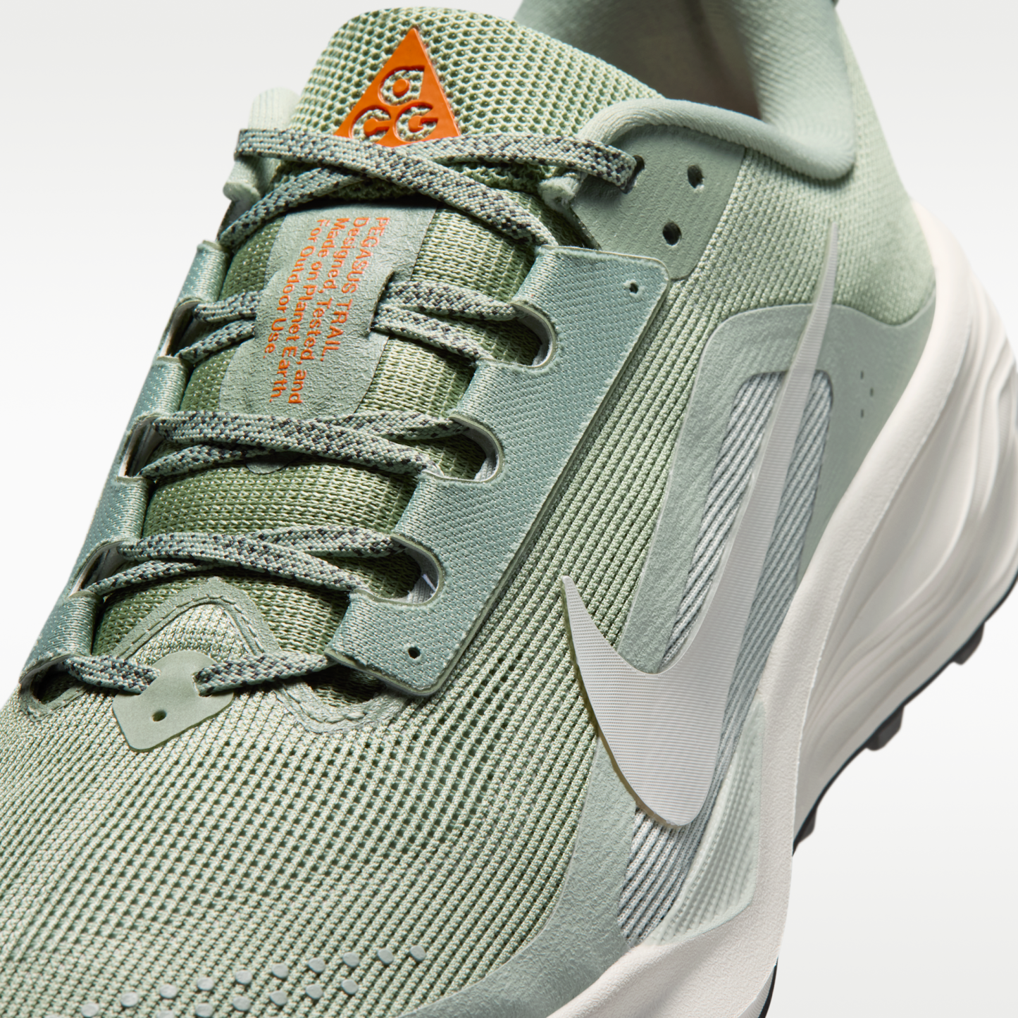 Nike ACG Pegasus Trail - Jade Horizon/Light Silver/Safety Orange/Phantom - 8