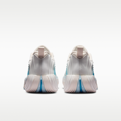 Giannis Immortality 5 - Sail/Glacier Blue/Chalk/Light Current Blue - 6