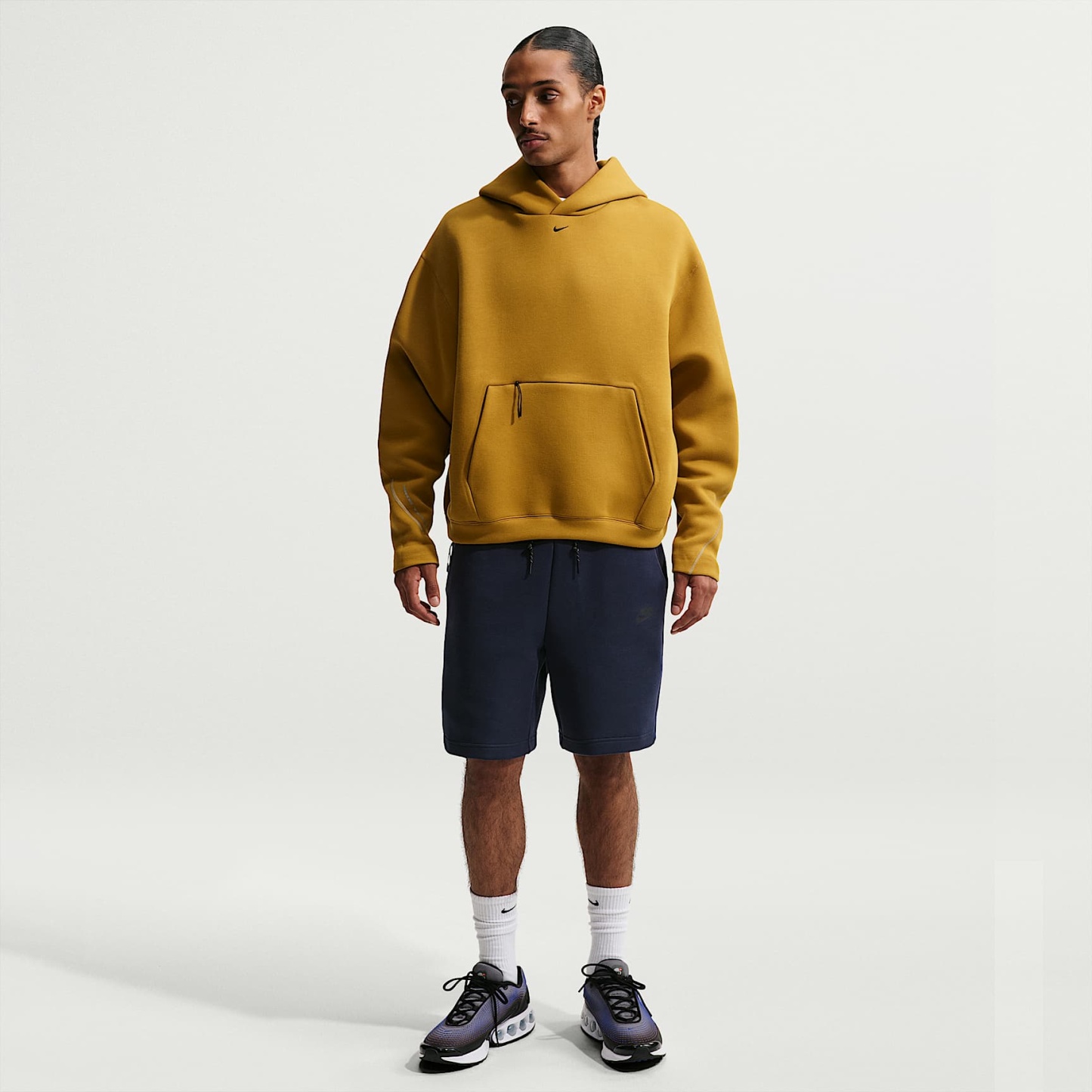 Nike Tech - Nike Tech Fleece-Shorts (Herren)