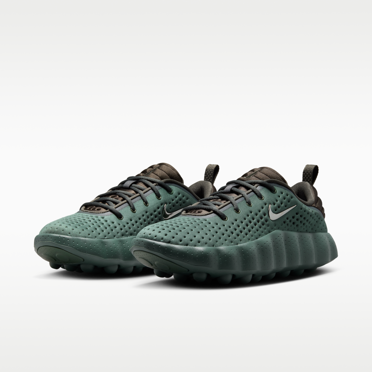 Nike Mind 002 - Camo Green/Newsprint/Phantom - 5