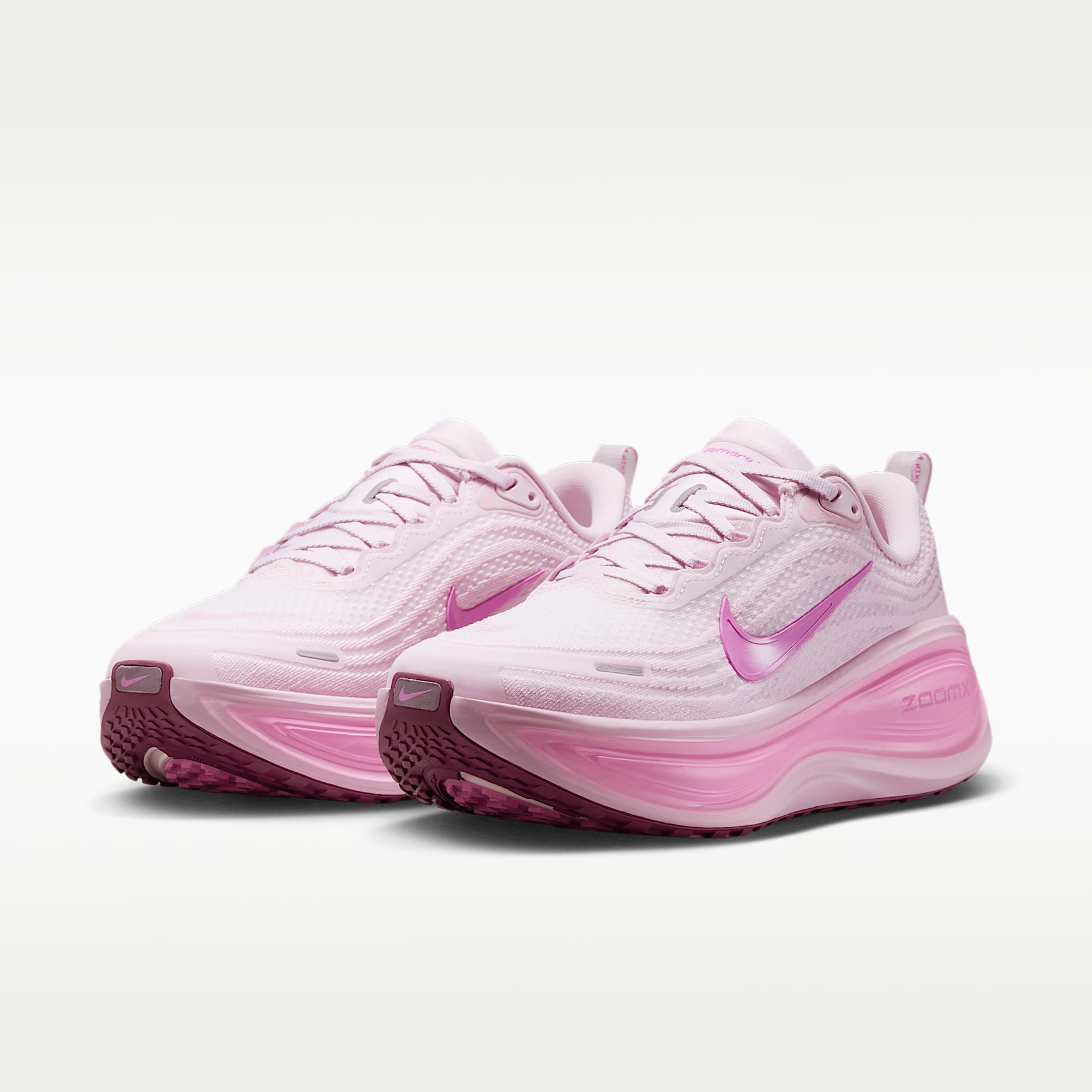 Nike Vomero Plus - Nike Vomero Plus Straßenlaufschuh (Damen)