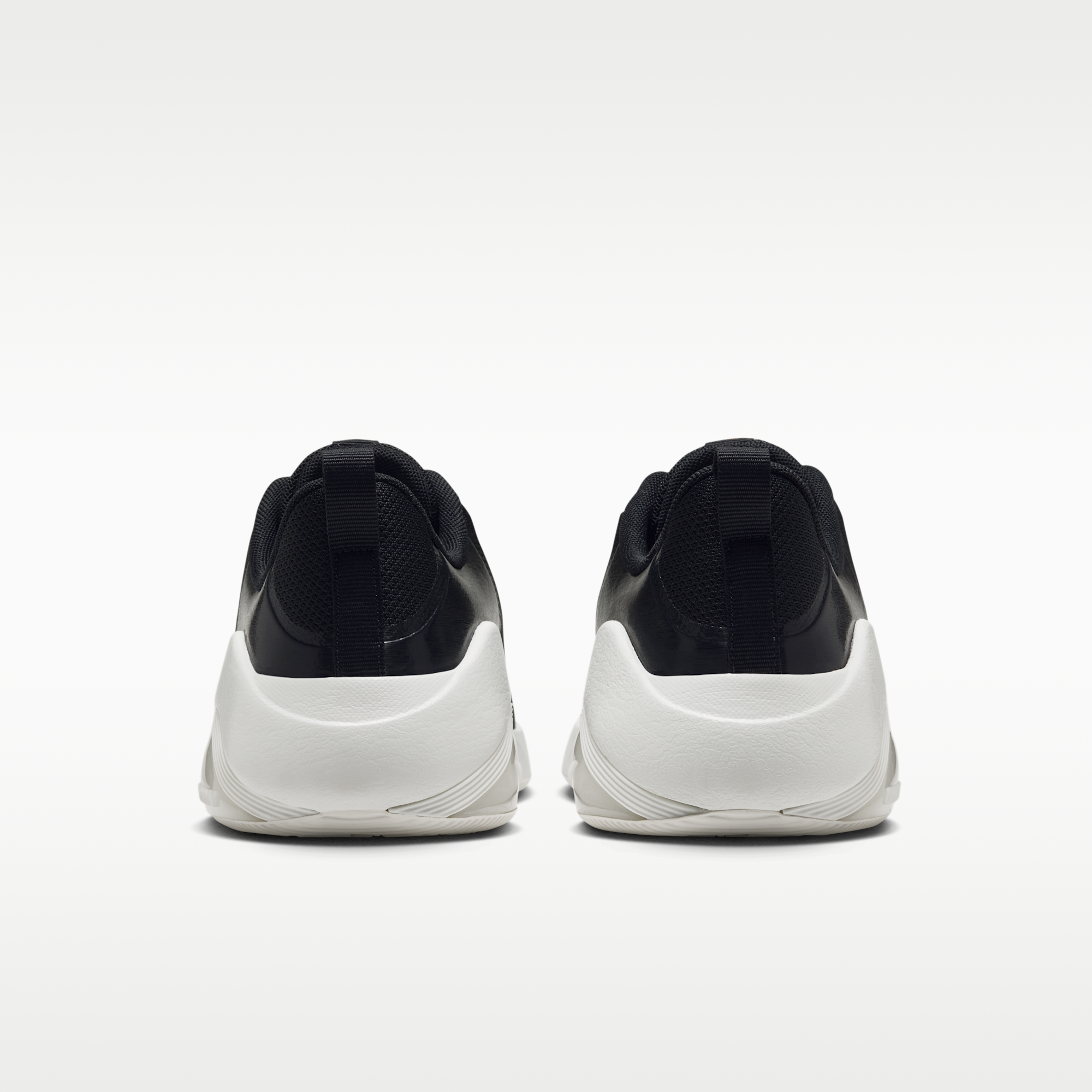 Nike Bella 7 - Off Noir/Sail/Blur - 6