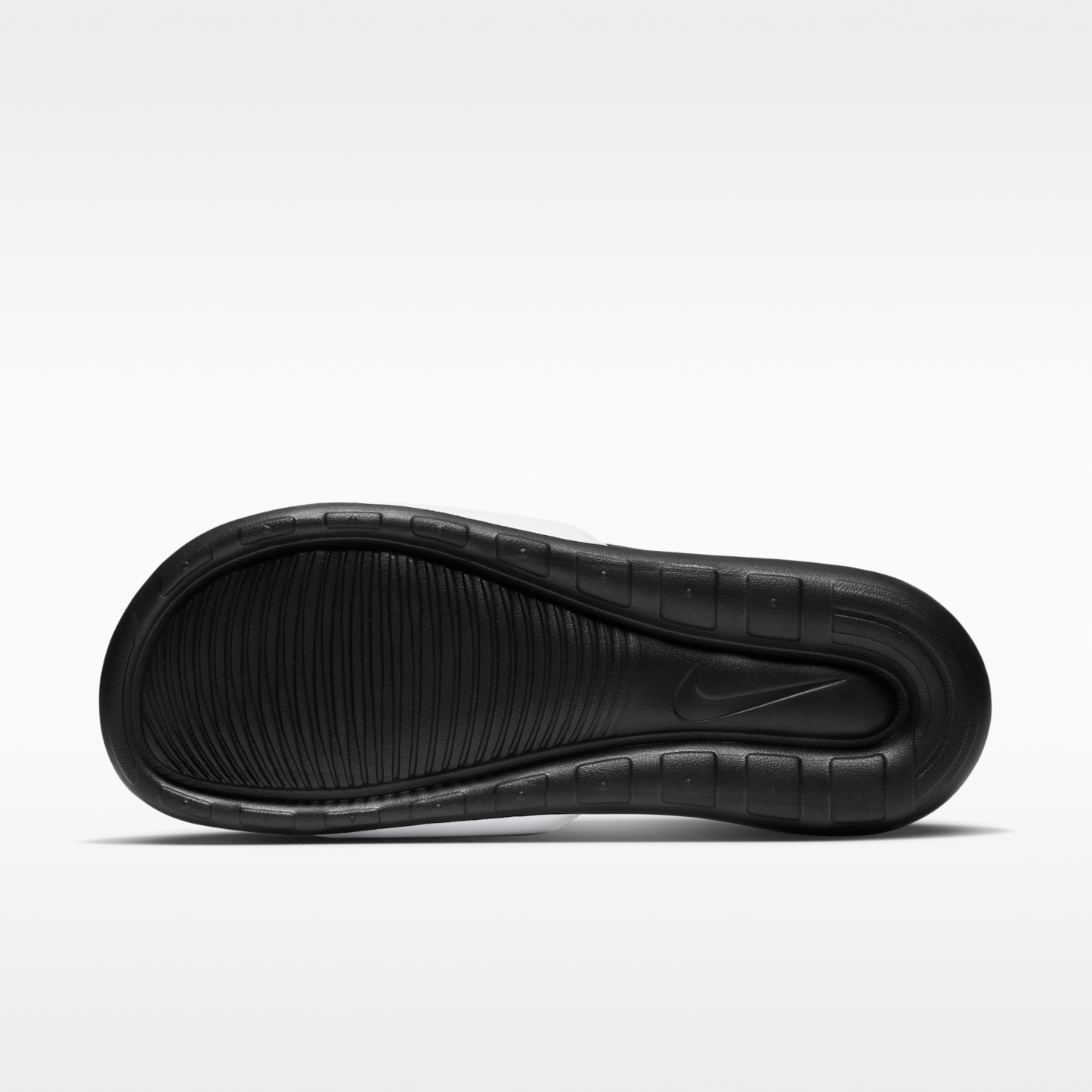 Nike Victori One - Μαύρο/Λευκό/Μαύρο - 4