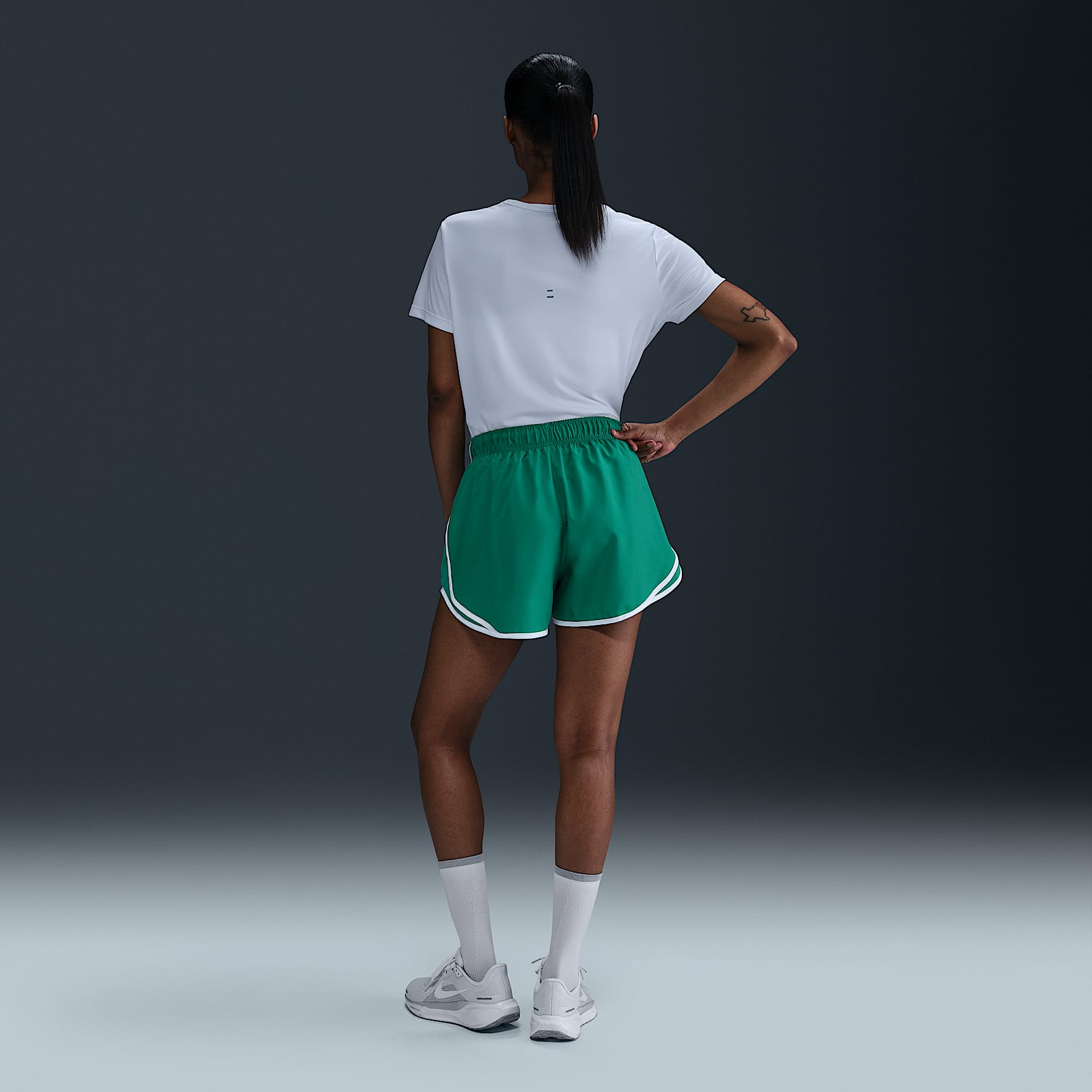 Nike Tempo - Nike Tempo Dri-FIT Kurzarm-Laufoberteil (Damen)