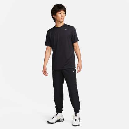 Nike Form - Nike Form vielseitige Hose mit schmal zulaufender Passform und für Herren