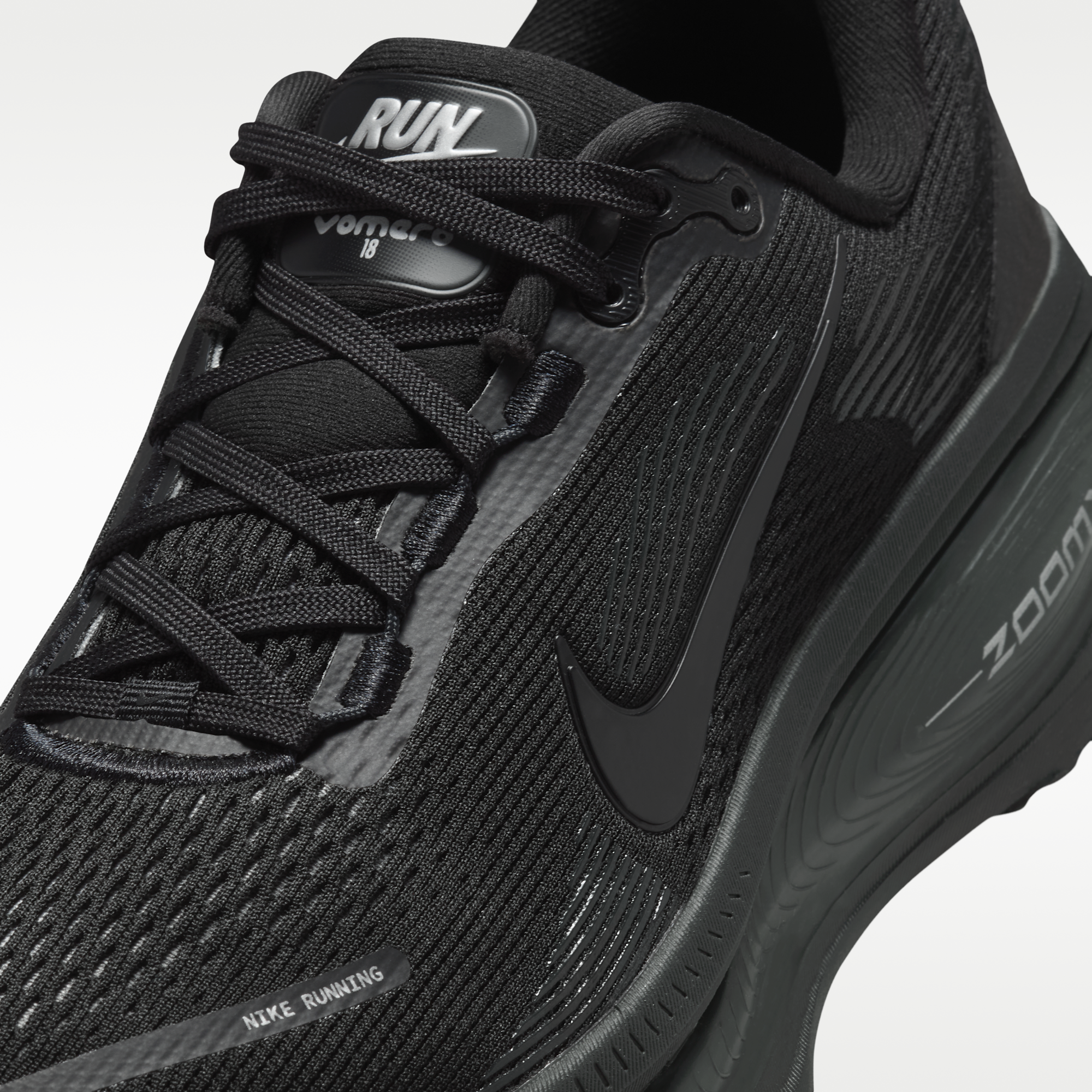 Nike Vomero 18 - Μαύρο/Dark Smoke Grey/Light Smoke Grey/Μαύρο - 7