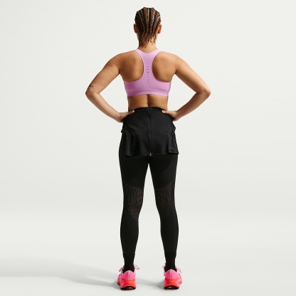 Nike Swift - Nike Swift leicht gefütterter Sport-BH mit starkem Halt (Damen)