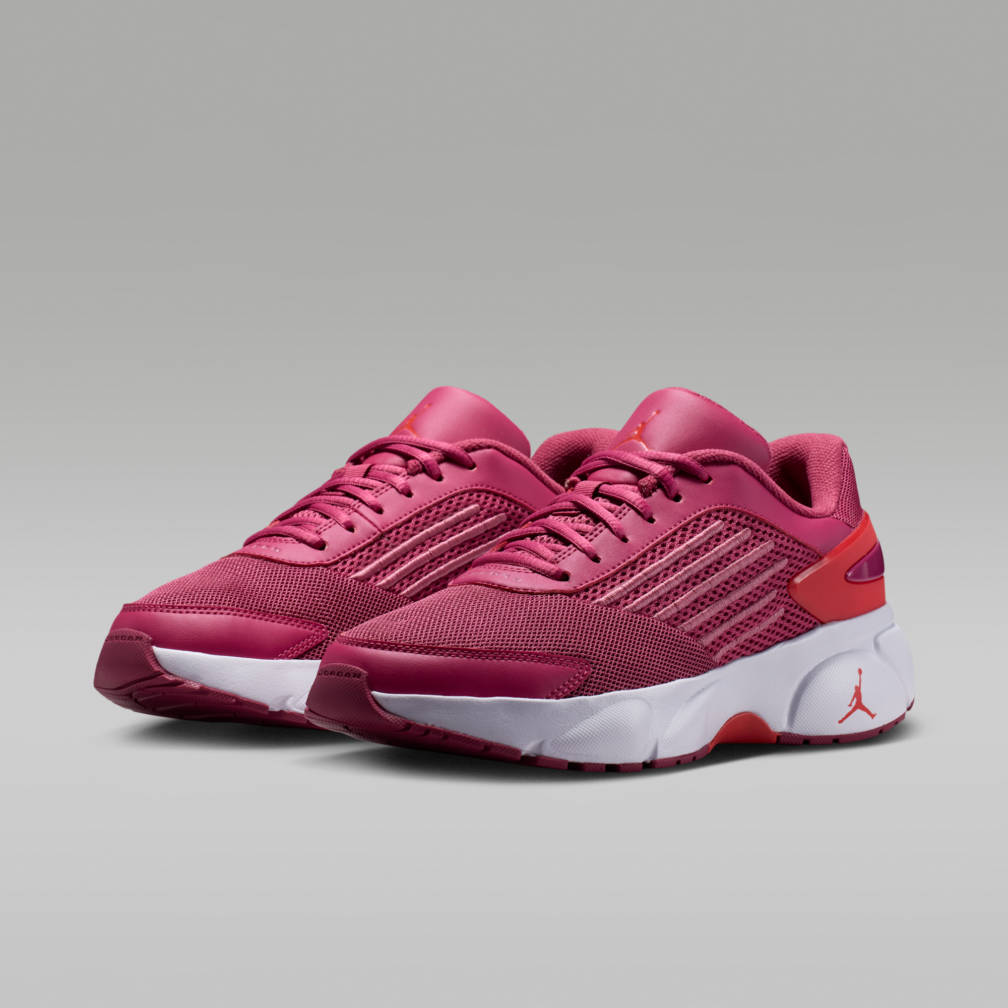 Jordan Trunner Flow - Sweet Beet/Pale Ivory/Desert Berry/Track Red - 5