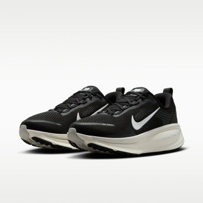Nike Vomero 18 - Μαύρο/Coconut Milk/Light Iron Ore/Summit White - 5