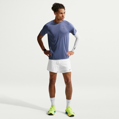 Nike Stride - Nike Stride Dri-FIT ADV Kurzarm-Laufoberteil (Herren)