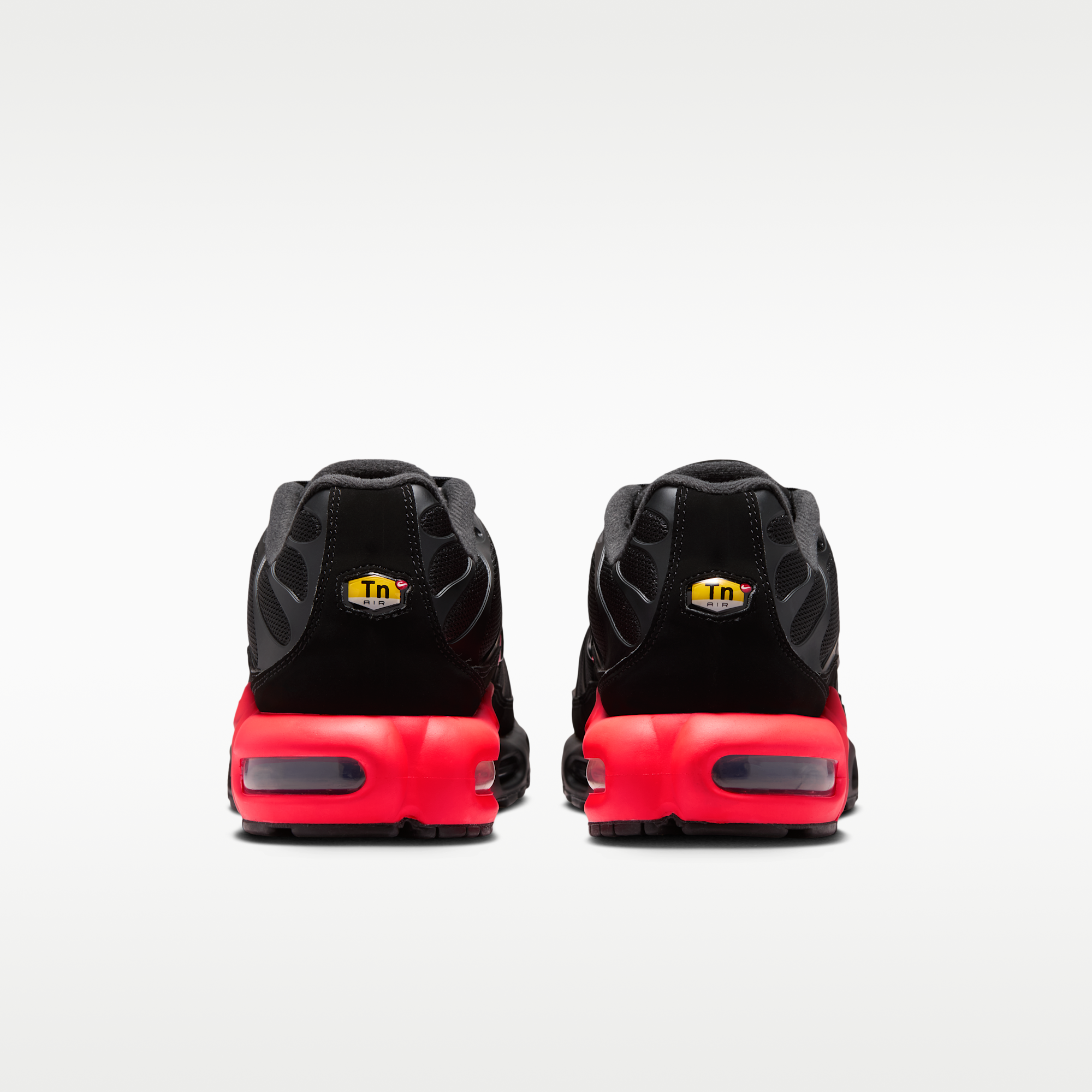 Nike Air Max Plus - Μαύρο/Bright Crimson/Μαύρο/Μαύρο - 6