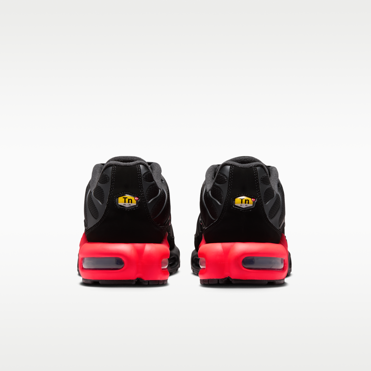 Nike Air Max Plus - Μαύρο/Bright Crimson/Μαύρο/Μαύρο - 6