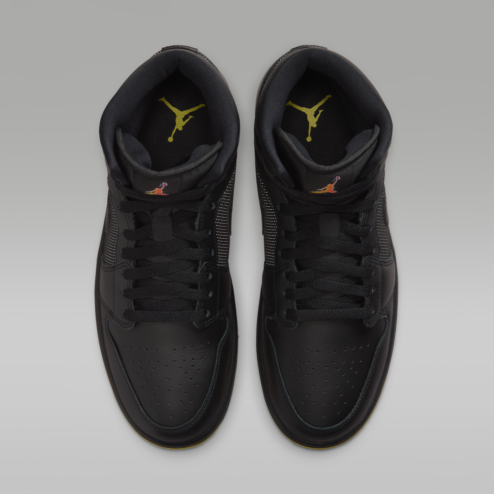 Air Jordan 1 Mid SE - Μαύρο/Opti Yellow/Silver - 4
