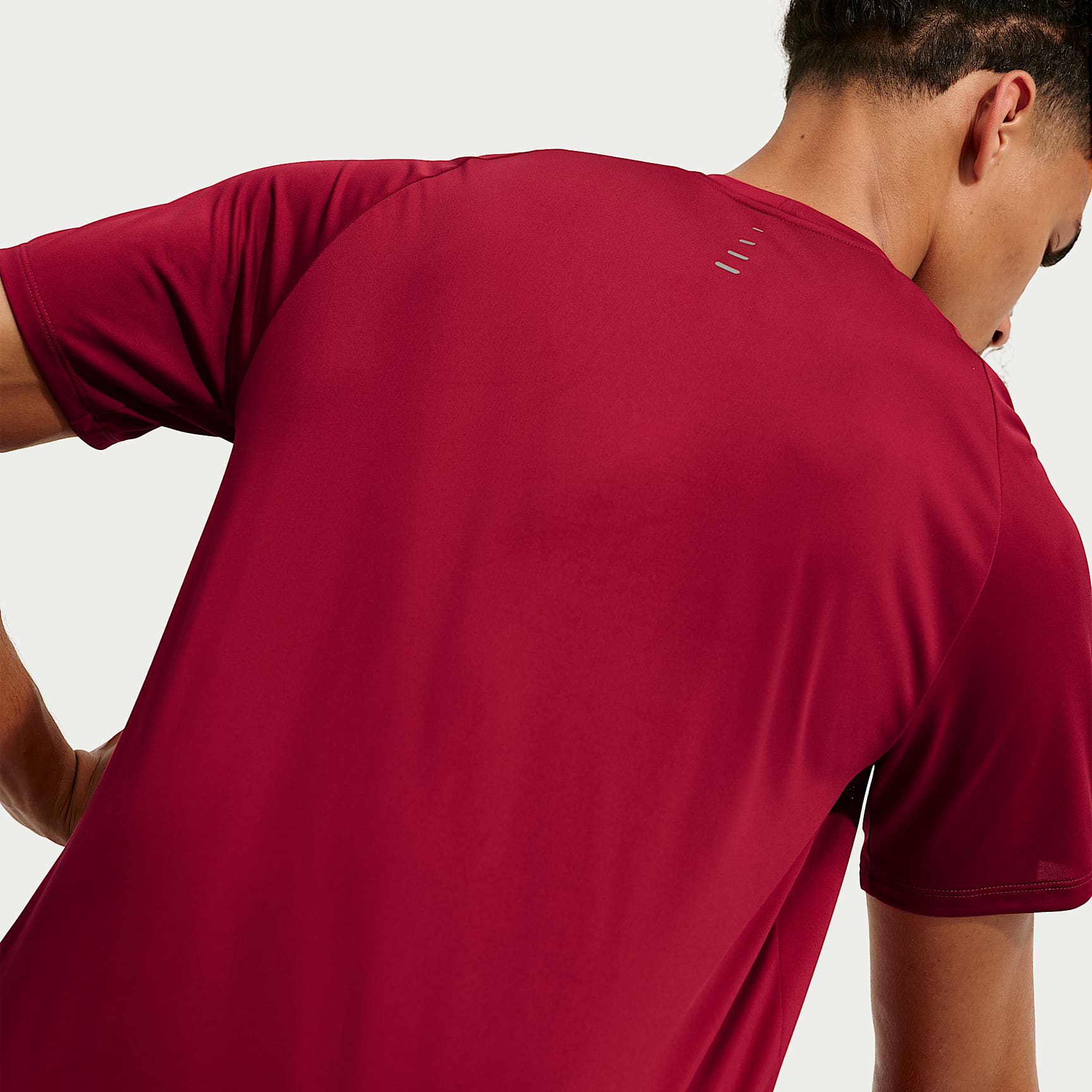 Nike Stride - Nike Stride Dri-FIT ADV Kurzarm-Laufoberteil (Herren)