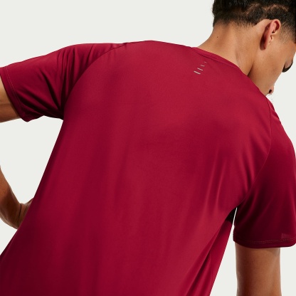 Nike Stride - Nike Stride Dri-FIT ADV Kurzarm-Laufoberteil (Herren)